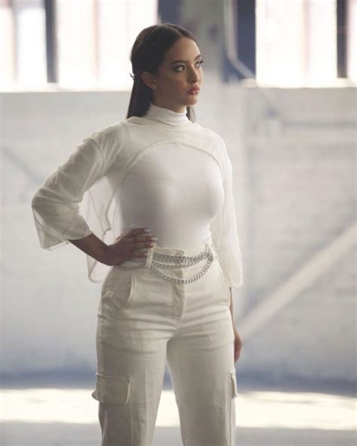 Faouzia Net Worth, Age, Height, Wife