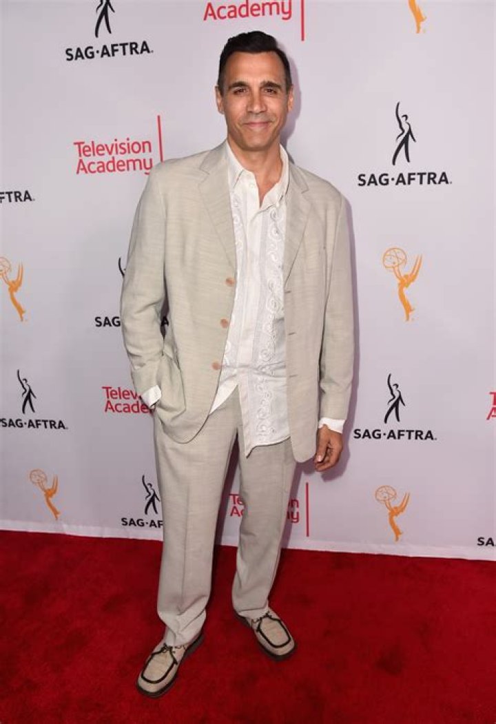 How tall is Adrian Paul