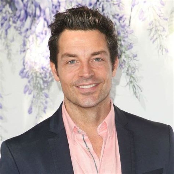 How tall is Brennan Elliott
