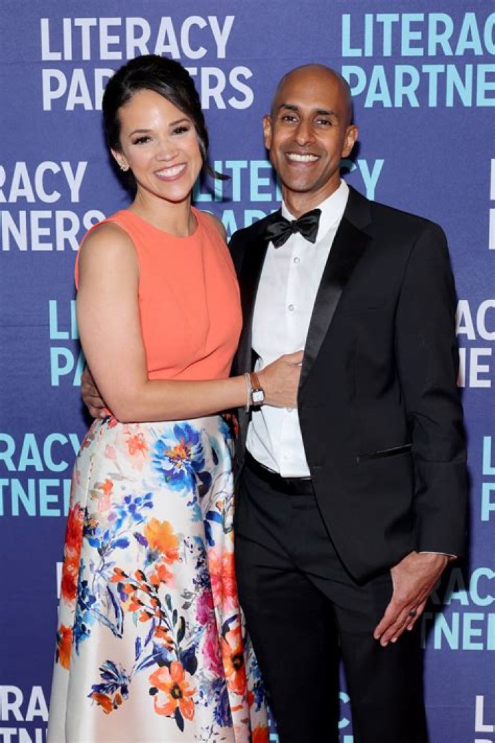 Laura Jarrett – Celebsgraphy