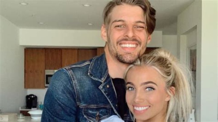 Lexi Hensler Bio | Age, Wiki, Net worth, Height, Boyfriend (UPDATED)