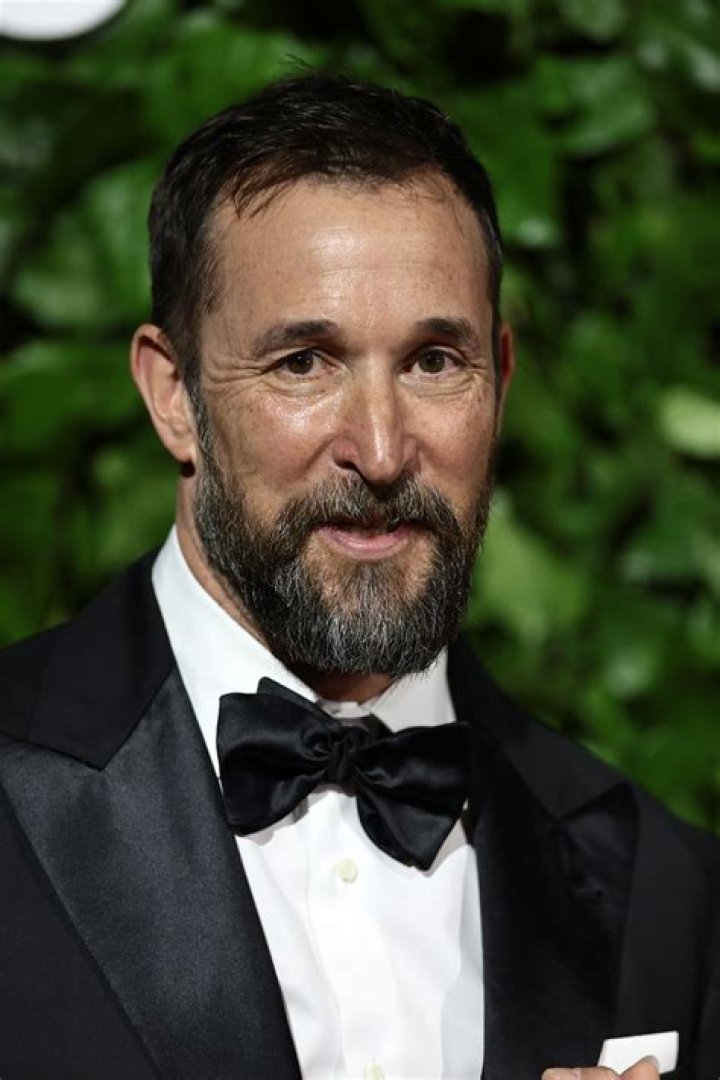 Noah Wyle – Celebsgraphy