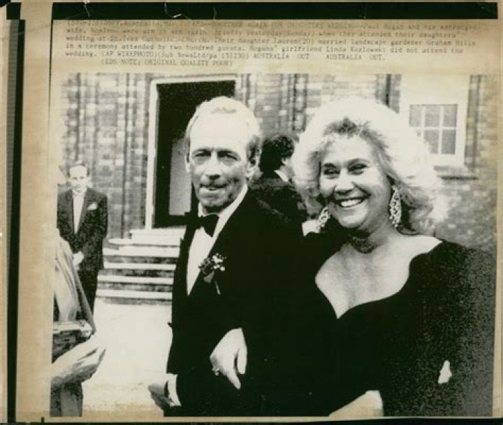 Noelene Edwards – Celebsgraphy