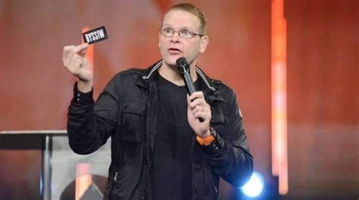 Perry noble salary and net worth in 2022