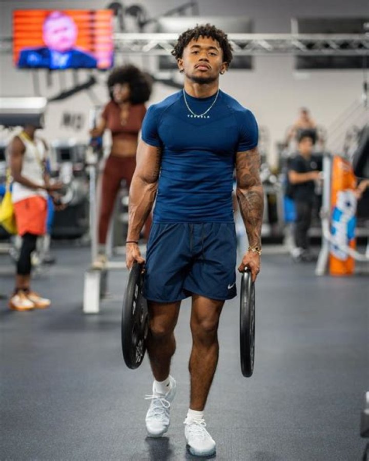 Smooth Gio Bio & Wiki: Net Worth, Age, Height & Weight