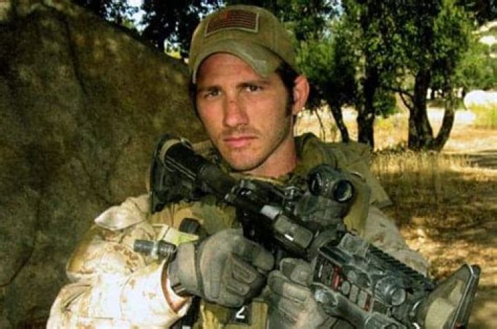 Wil Willis Wiki-bio, Net Worth, Wife, Krystle Amina, Military Career, Married. 2022